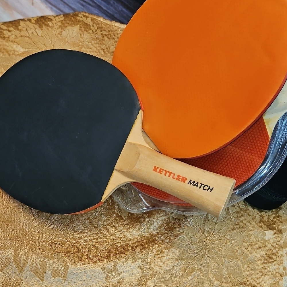 PingPong Set with Orange Paddles and Balls Including Table Net & Stand - Picture 11 of 11